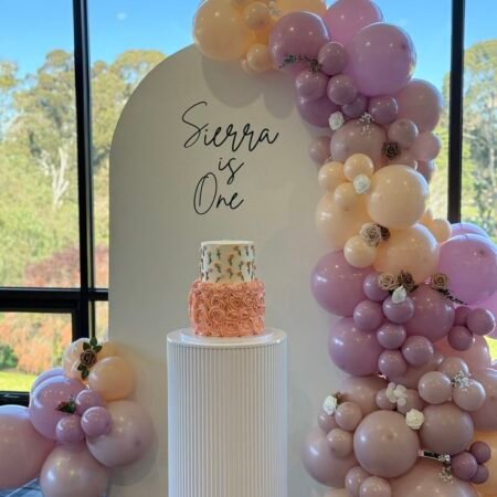 pastel-floral-first-birthday-backdrop-dubai