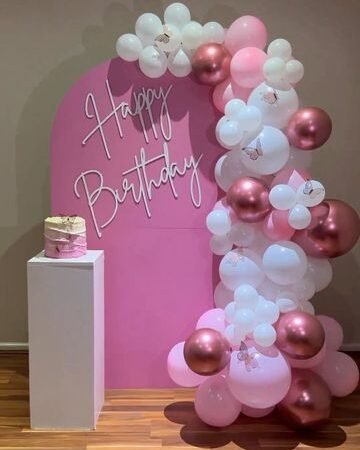 pink-birthday-balloon-backdrop-dubai